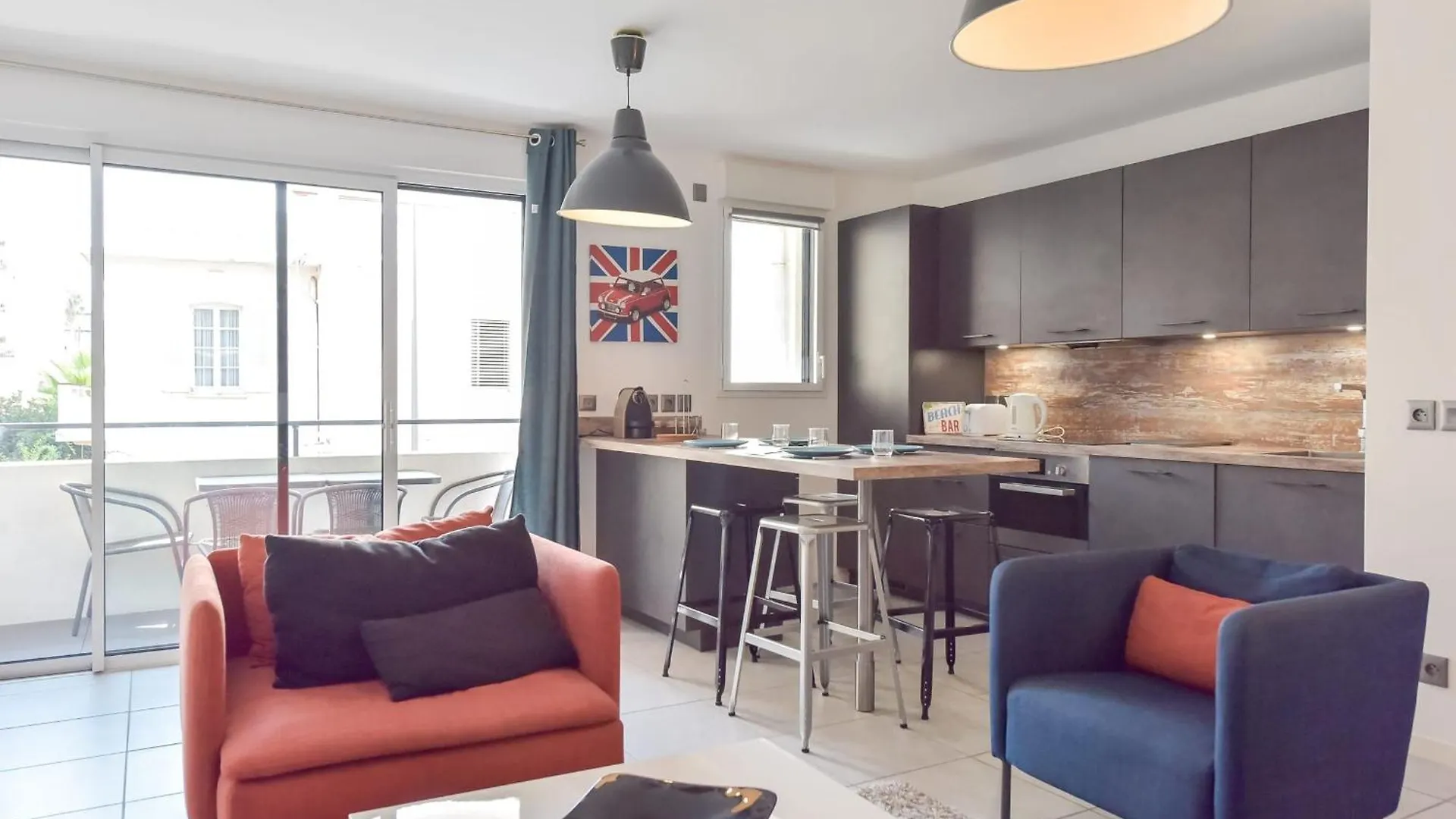 Modern Apartment With Swimming Pool Cannes