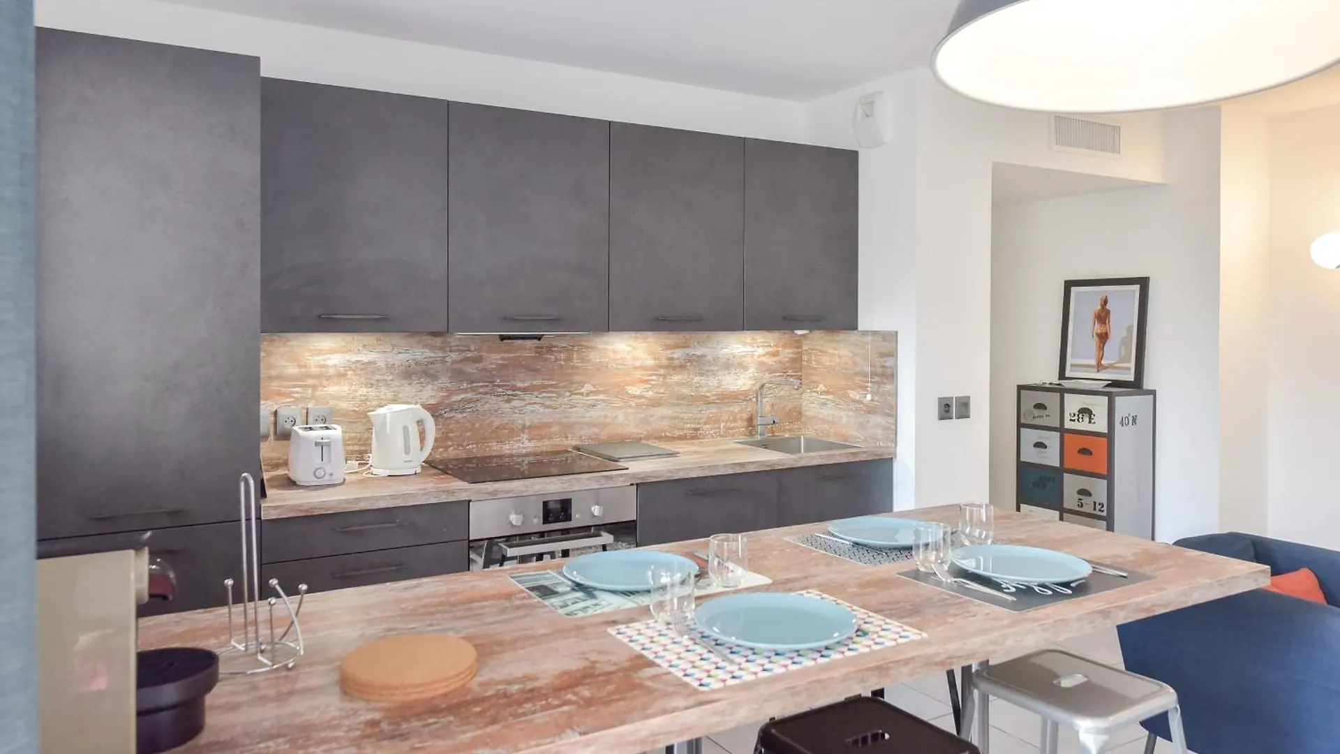 Modern Apartment With Swimming Pool Cannes